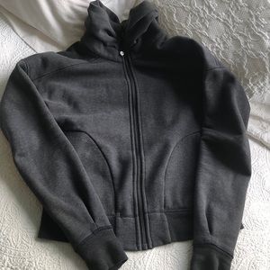 Lululemon hug it out gray zip up sweater 4